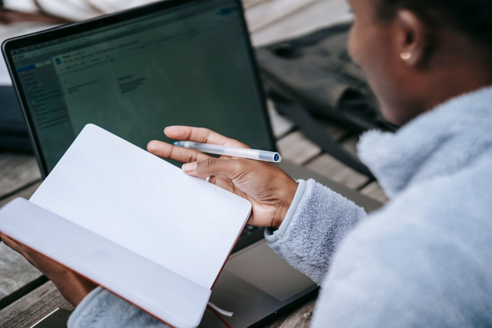 How to Break Into AI in the UK Without a Computer Science Degree