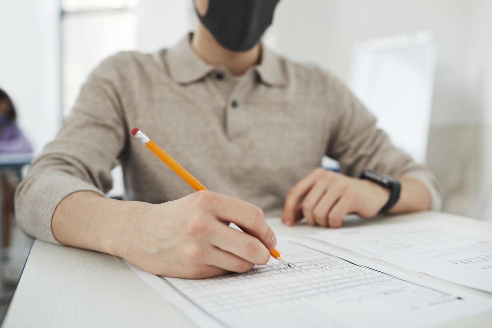 Pearson Edexcel vs NCFE in UK Further and Higher Education: A 2026 Comparison