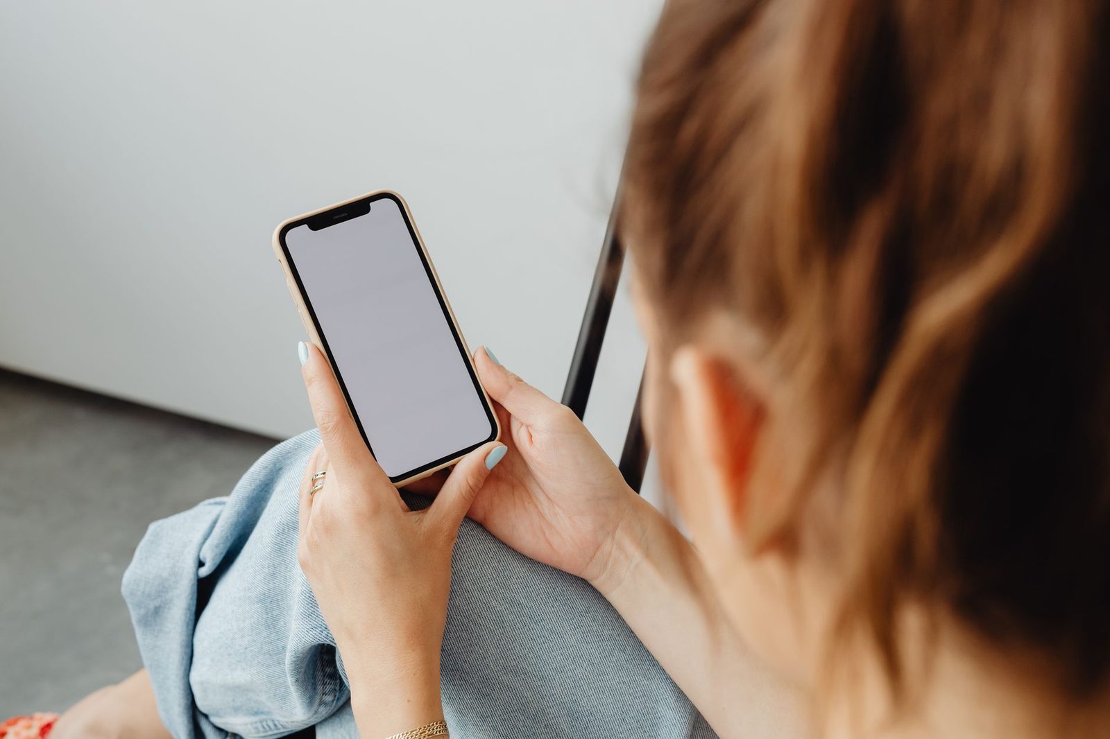 UX bootcamp or regulated qualification: which should you choose in the UK?